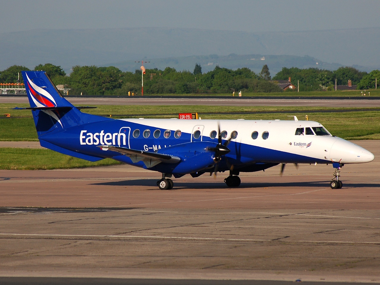 G-MAJJ - Jetstream 41 - Eastern Airways - MAN - 14-05-2008