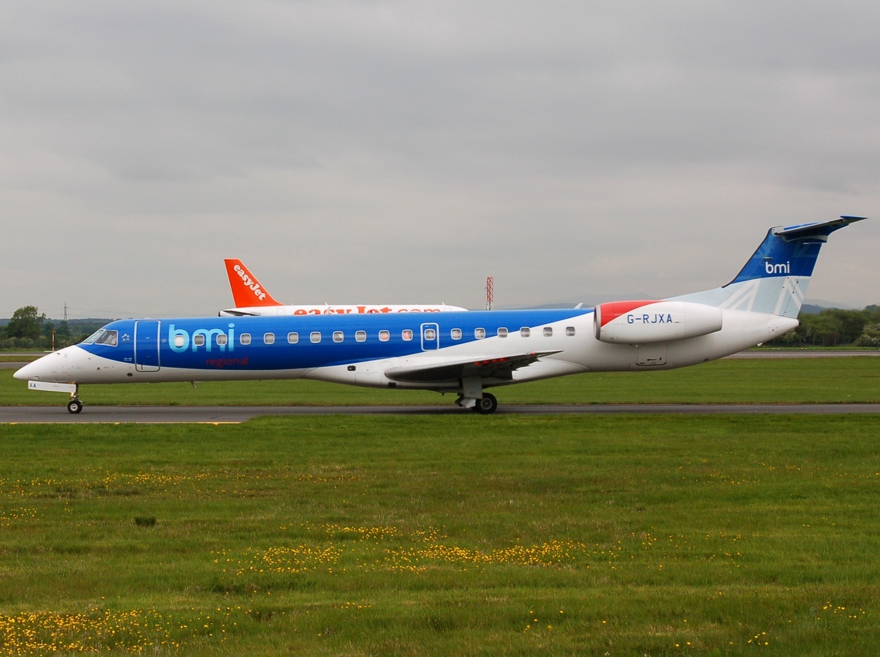 G-RJXA - ERJ-145EP - bmi Regional - GLA - 16-05-2008