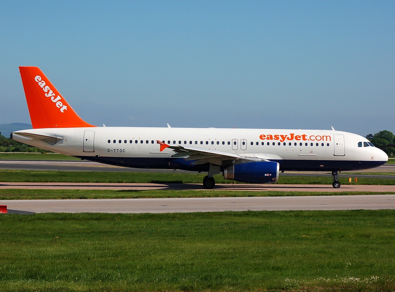 G-TTOC - A320-232 - easyJet - MAN - 14-05-2008
