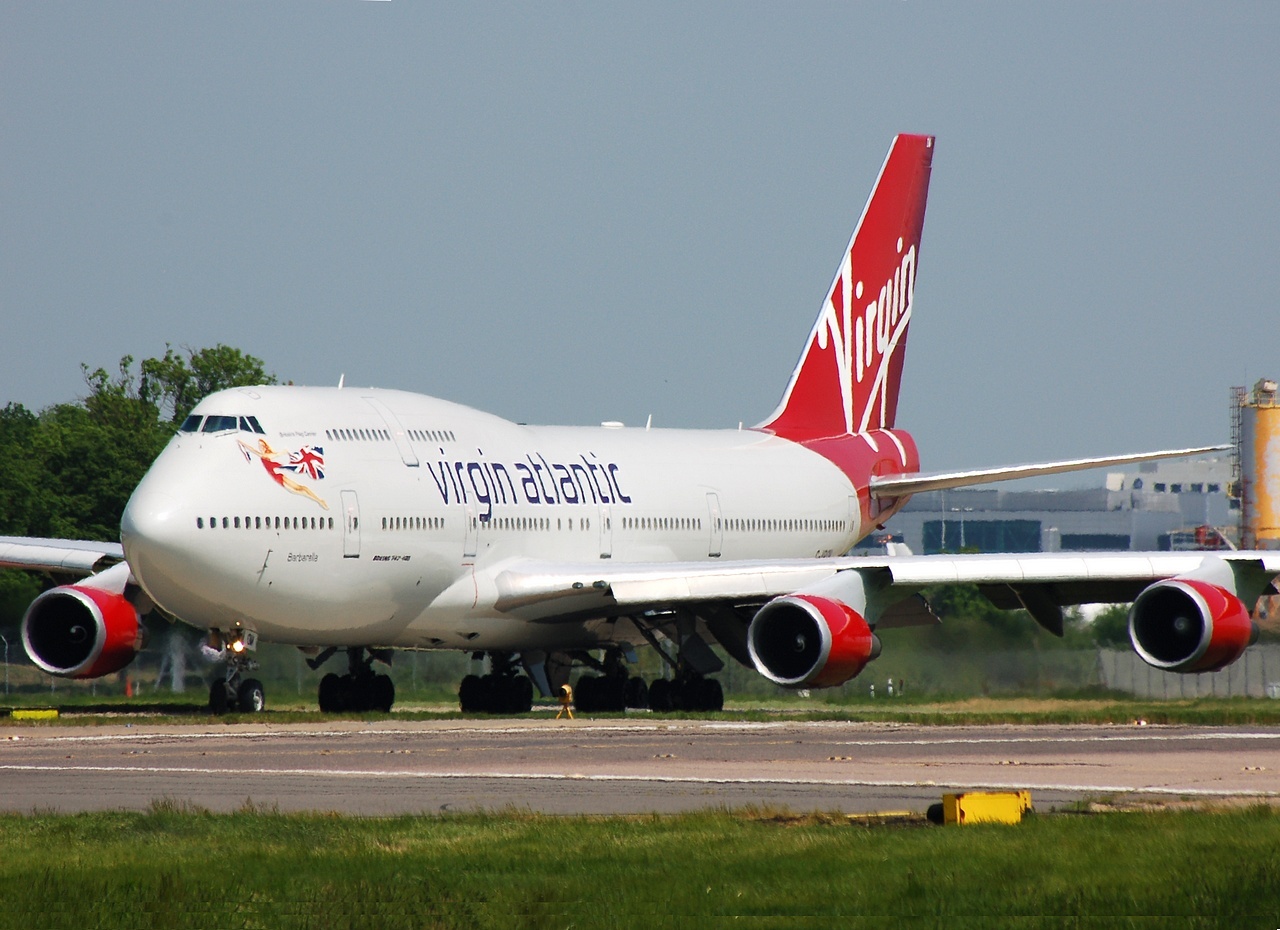 G-VROM - 747-443 - Virgin Atlantic Airways - LGW - 13-05-2008c