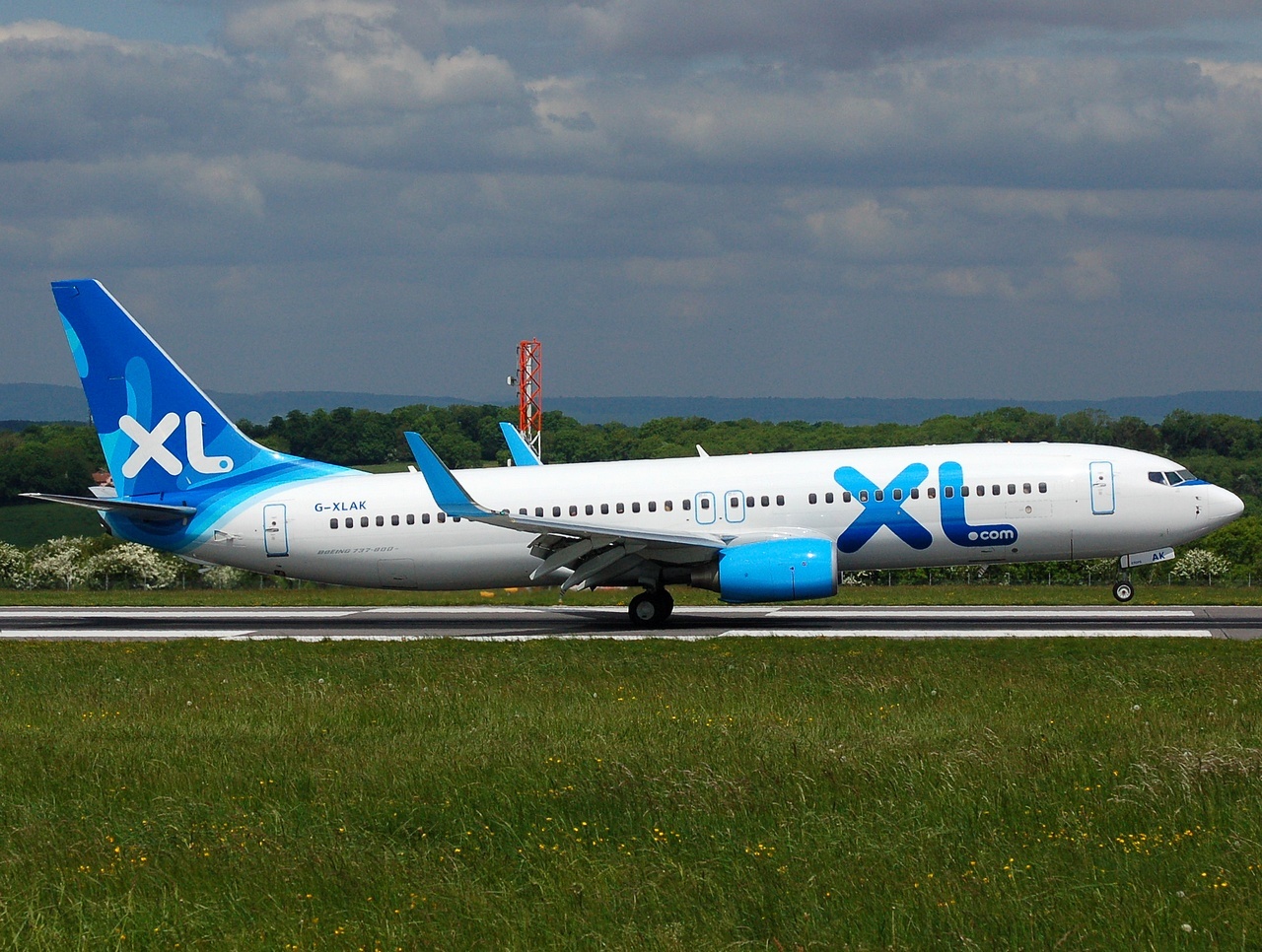 G-XLAK - 737-8FH(WL) - XL Airways UK - BRS - 19-05-2008