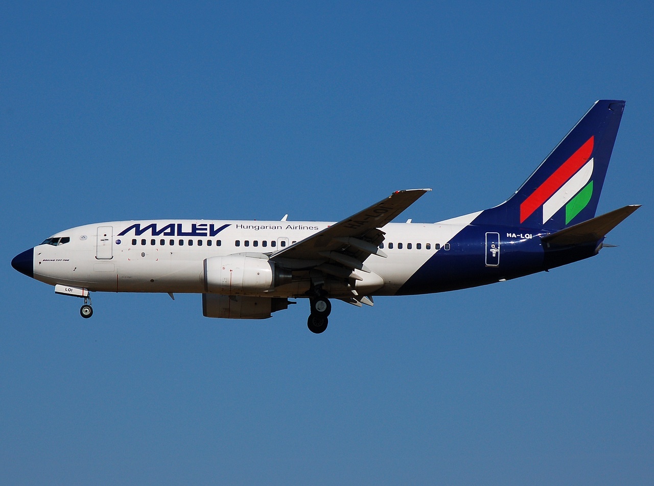 HA-LOI - 737-7Q8 - Malev Hungarian Airlines - CPH - 18-06-2008