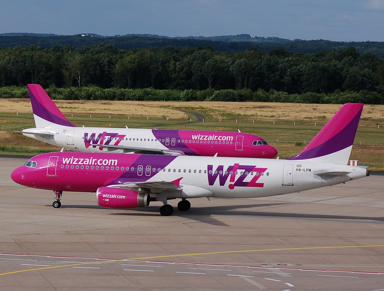 HA-LPM - A320-232 - Wizz Air - CGN - 06-07-2008