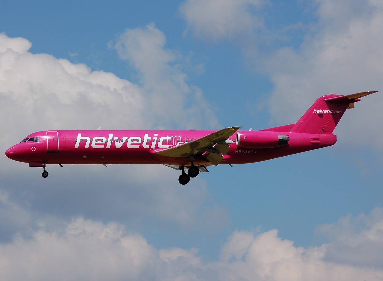 HB-JVF - Fokker 100 - Helvetic Airways - BRU - 04-07-2008