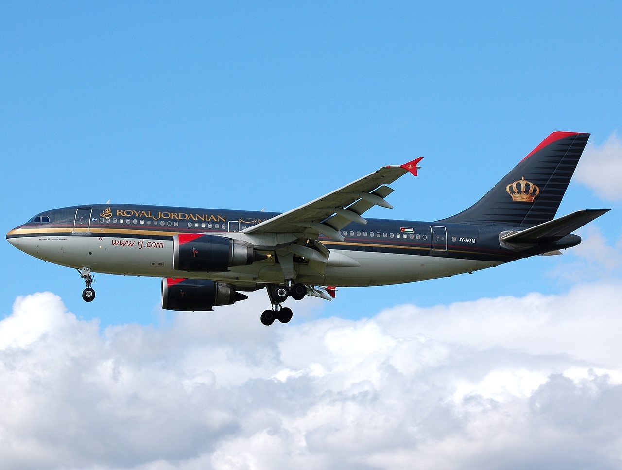 JY-AGM - A310-304 - Royal Jordanian - LHR - 12-07-2008