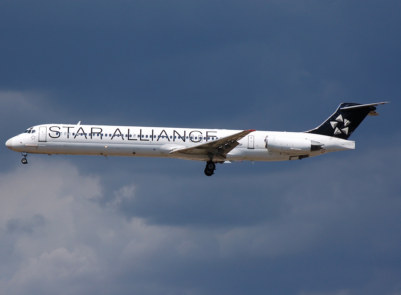 LN-KHP - MD-87 - SAS Scandinavian - CPH - 20-06-2008