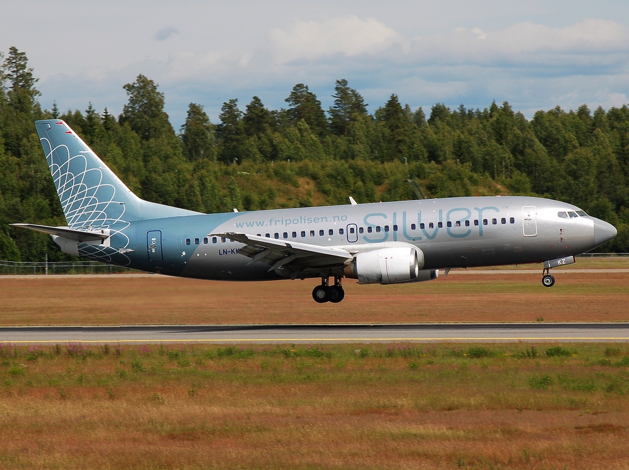 LN-KKZ - 737-33A - Norwegian Air Shuttle - OSL - 25-06-2008b