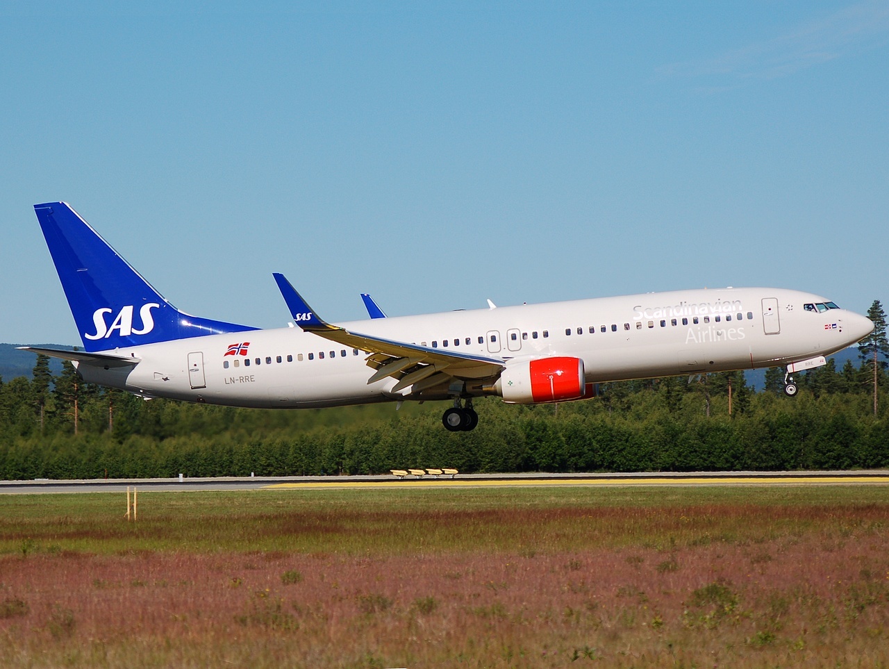 LN-RRE - 737-85P(WL) - SAS Norge - OSL - 25-06-2008