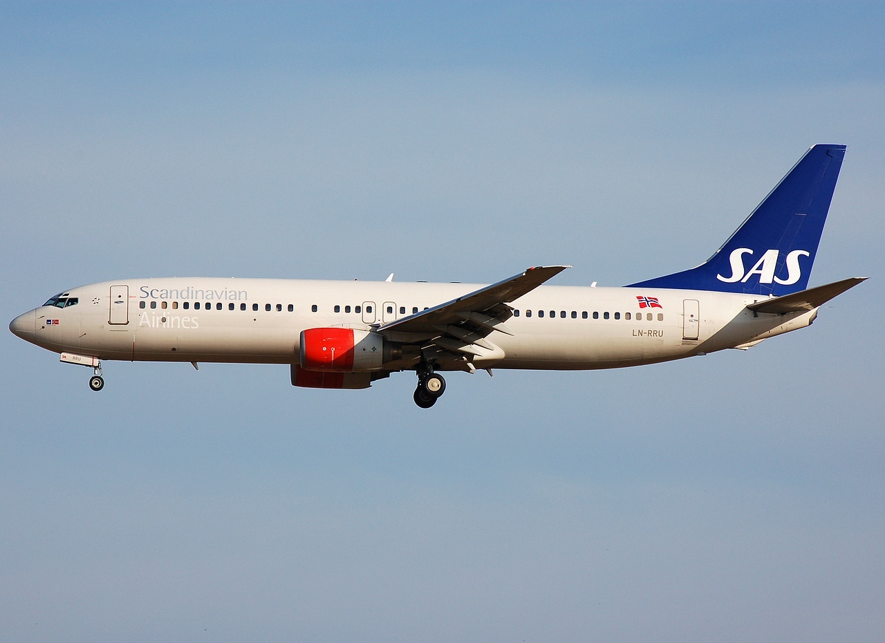 LN-RRU - 737-883 - SAS Scandinavian Airlines - CPH - 18-06-2008