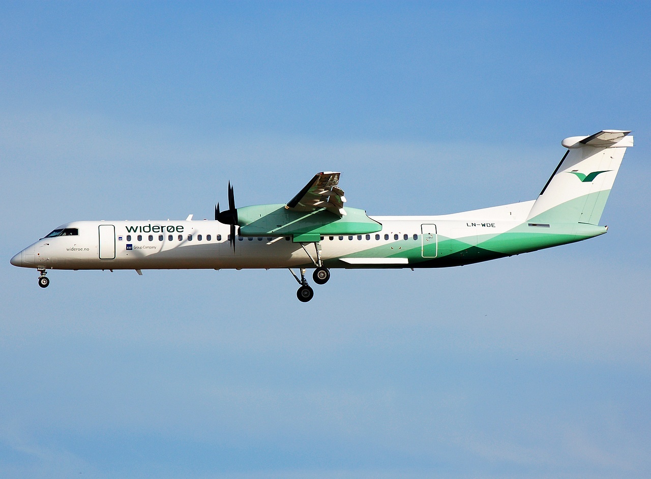 LN-WDE - DHC-8-402Q - Wideroe - CPH - 18-06-2008
