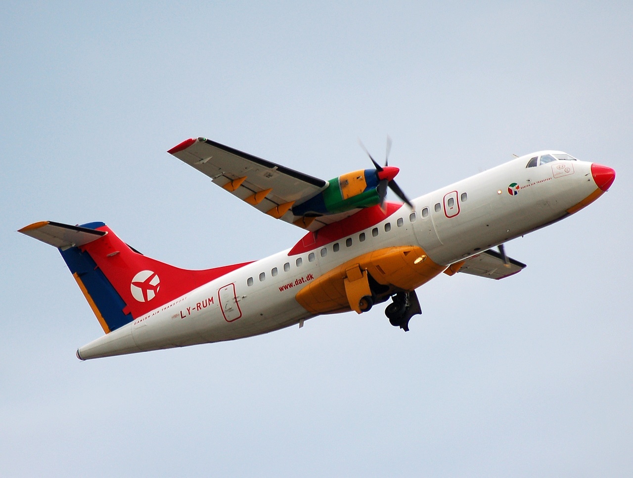 LY-RUM - ATR 42-300 - DAT Air Transport - HEL - 06-06-2008