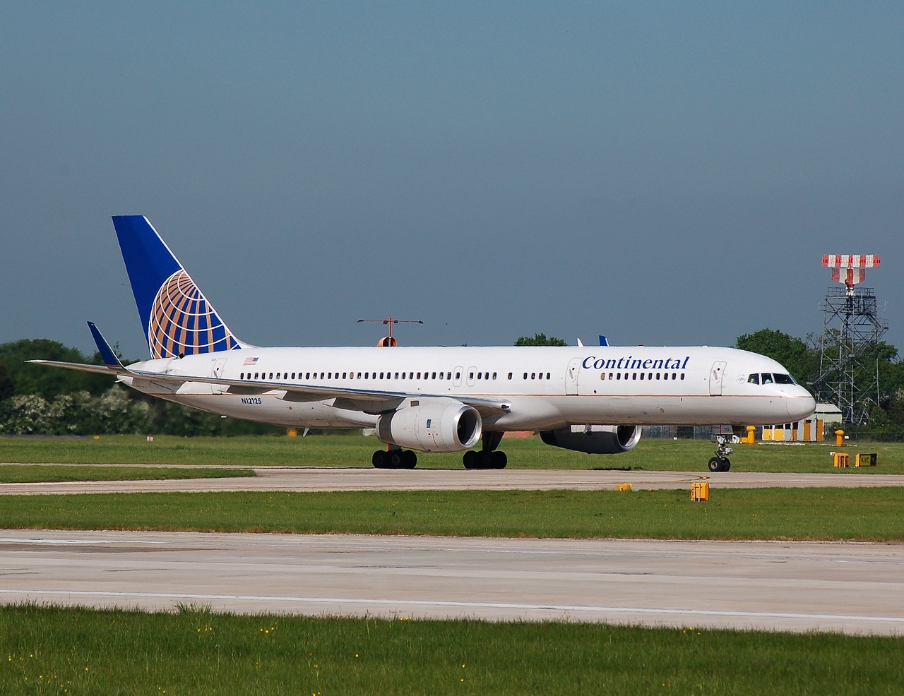 N12125 - 757-224(WL) - Continental Air Lines - MAN - 14-05-2008