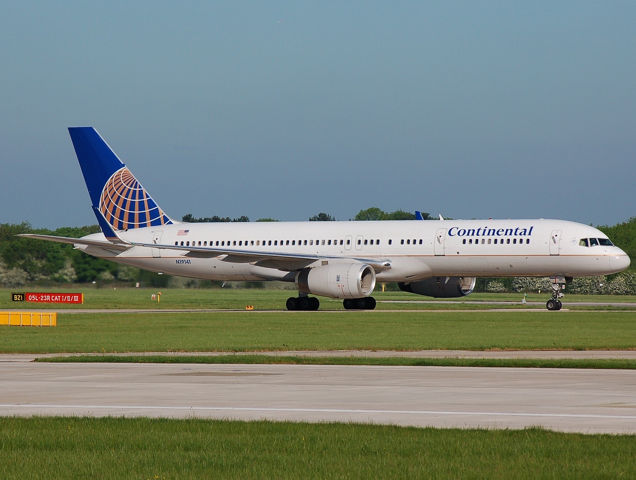 N194141 - 757-224(ER)(WL) - Continental Airlines - MAN - 14-05-2008