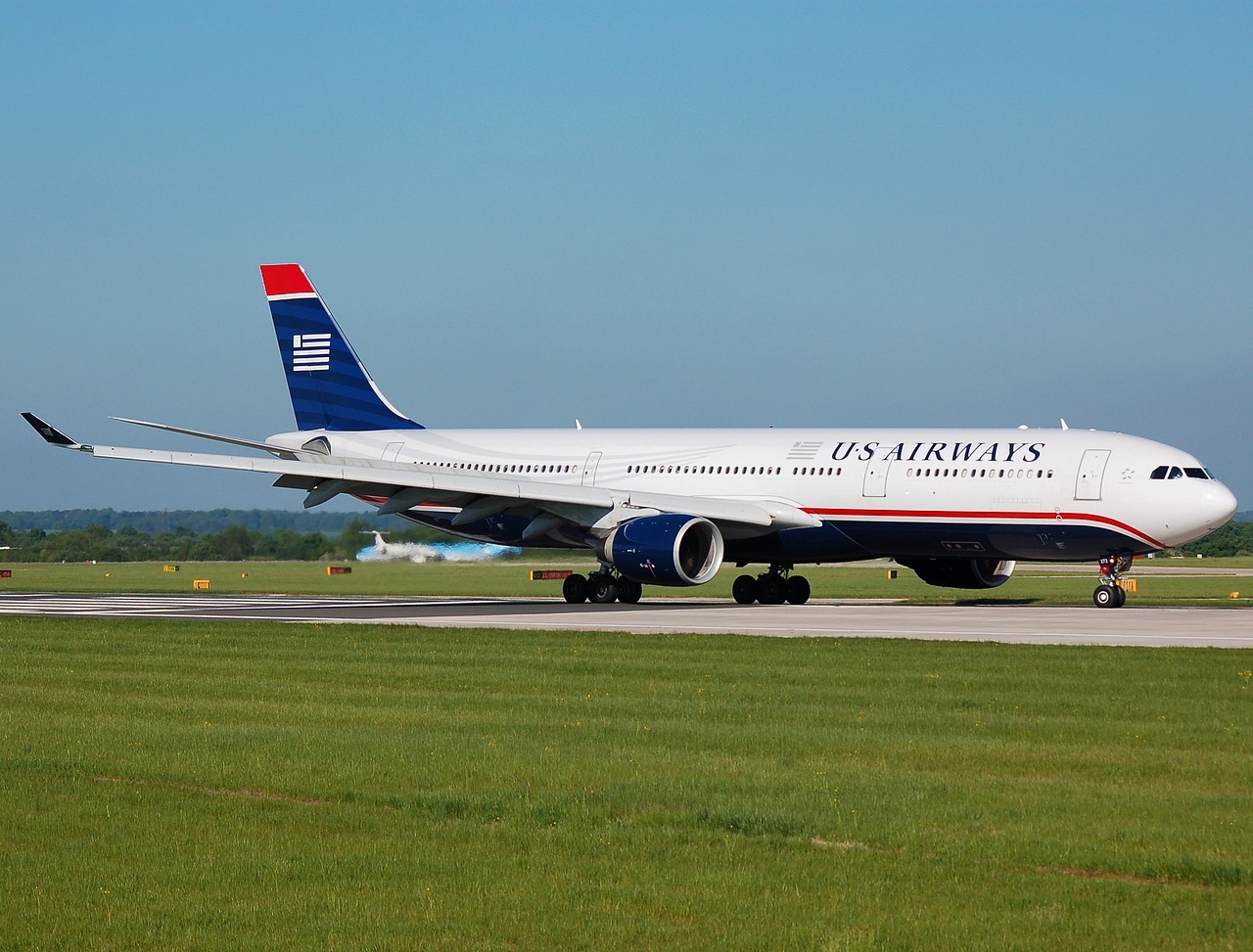 N272AY - A330-323 - US Airways - MAN - 14-05-2008