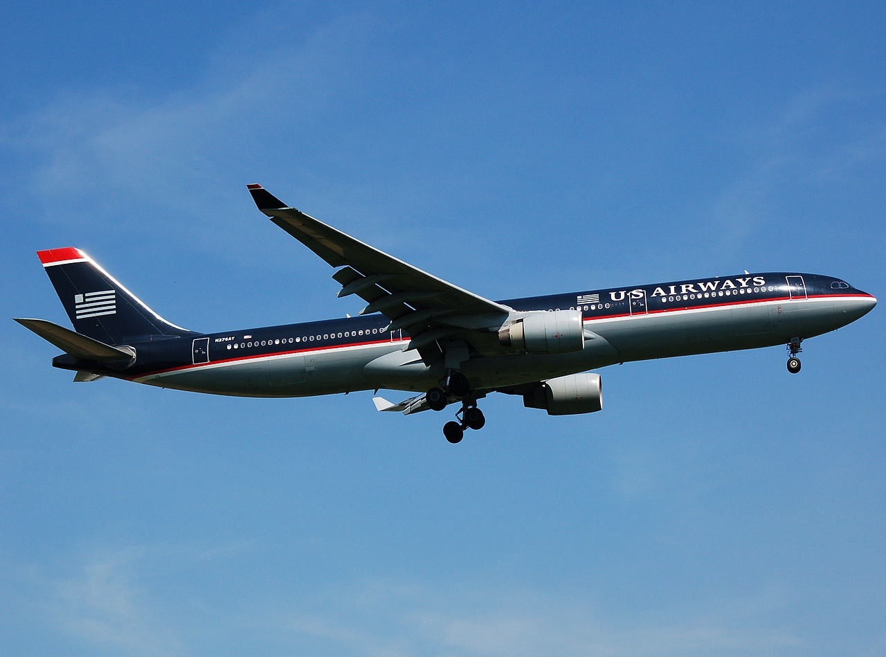 N276AY - A330-323 - US Airways - LHR - 12-05-2008