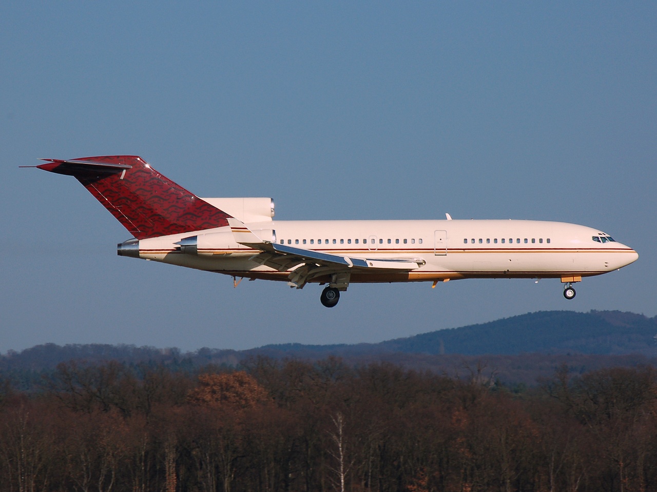 N311AG - 727-17 - Gordon P. & Ann G. Getty - CGN - 15-02-2008