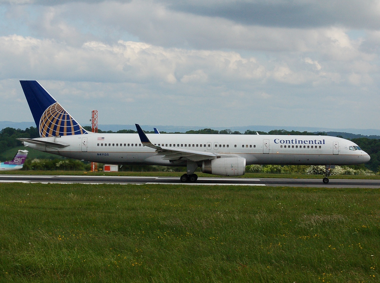 N41135 - 757-224(WL) - Continental Air Lines - BRS - 19-05-2008