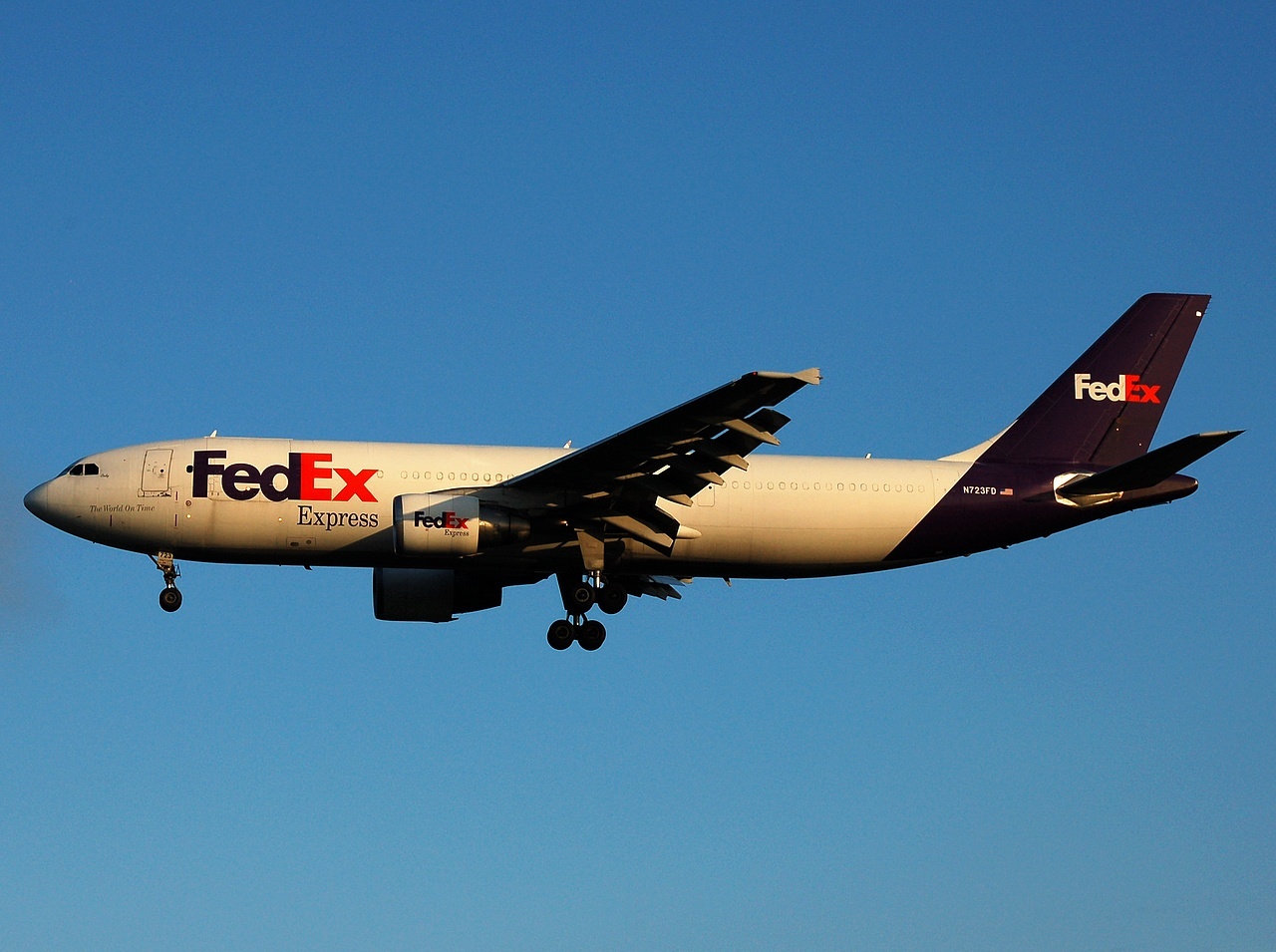 N723FD - A300-622R - Federal Express (FedEx) - LIS - 29-05-2008