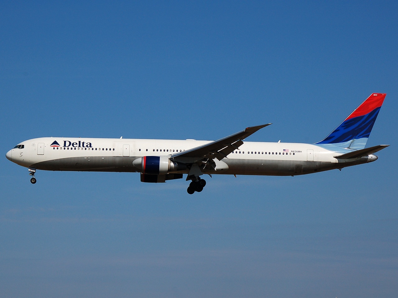 N826MH - 767-432(ER) - Delta Air Lines - CPH - 18-06-2008