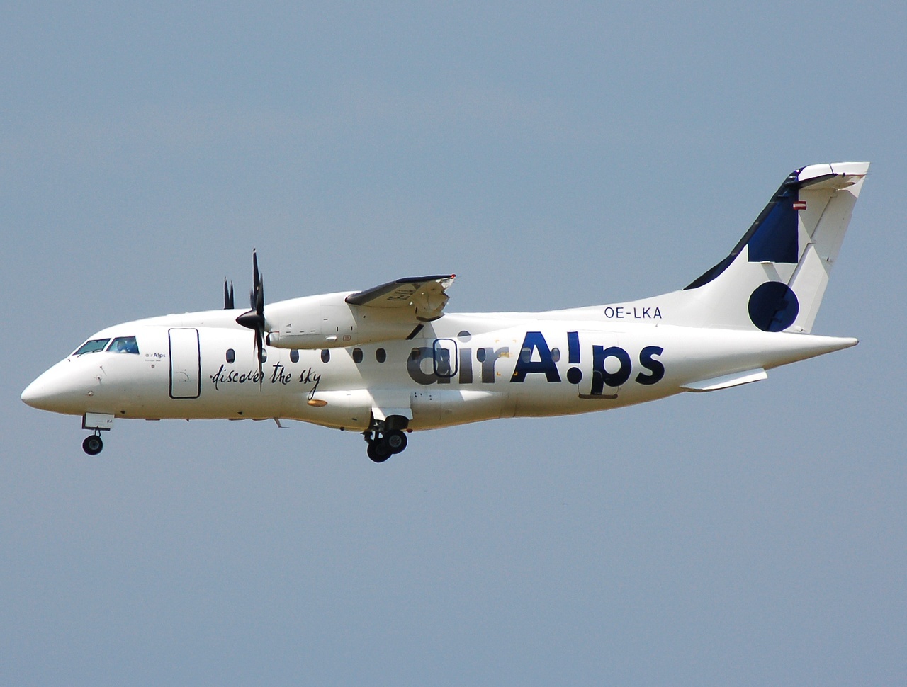OE-LKA - Dornier 328-110 - Air Alps Aviation - FCO - 10-06-2008