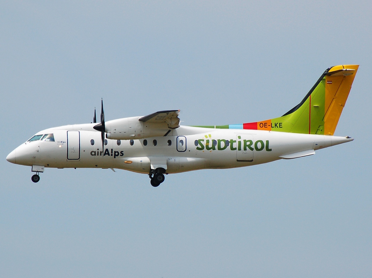 OE-LKE - Dornier 328-110 - Air Alps Aviation - FCO - 10-06-2008