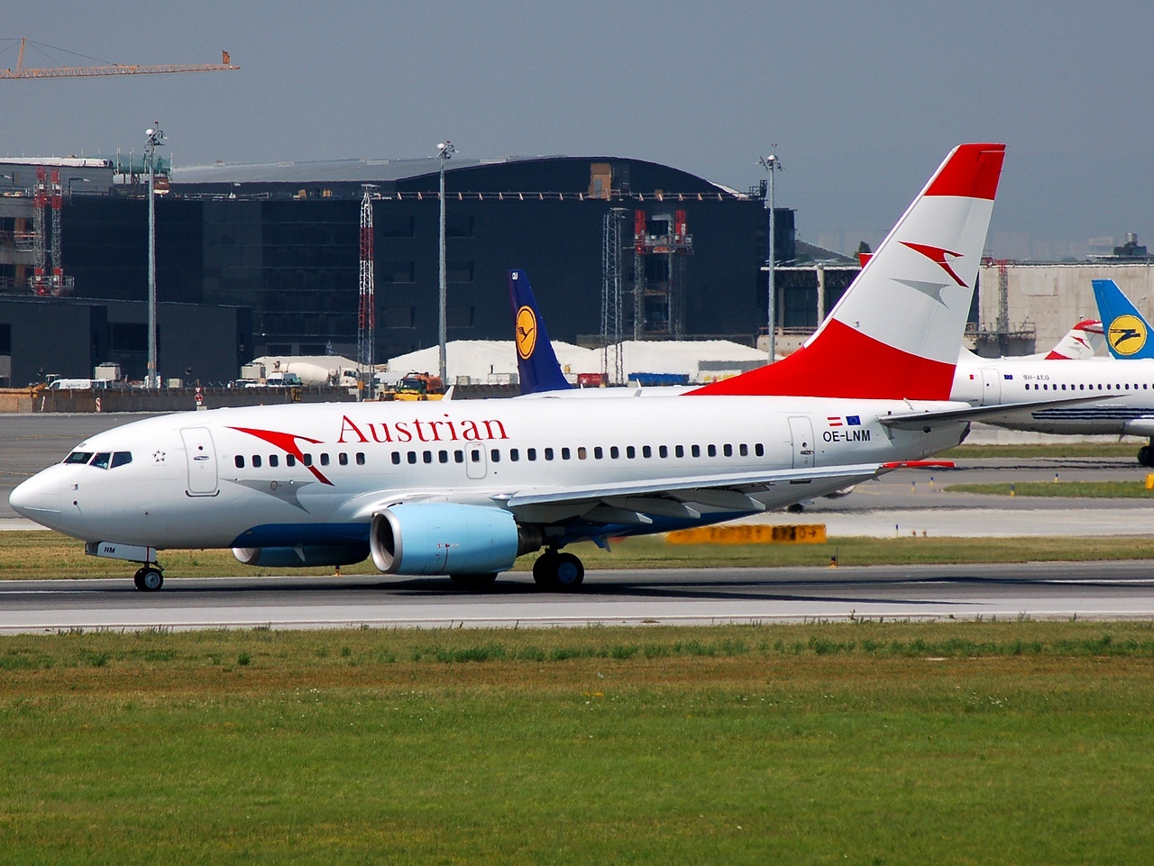 OE-LNM - 737-6Z9 - Austrian Airlines - VIE - 03-07-2008
