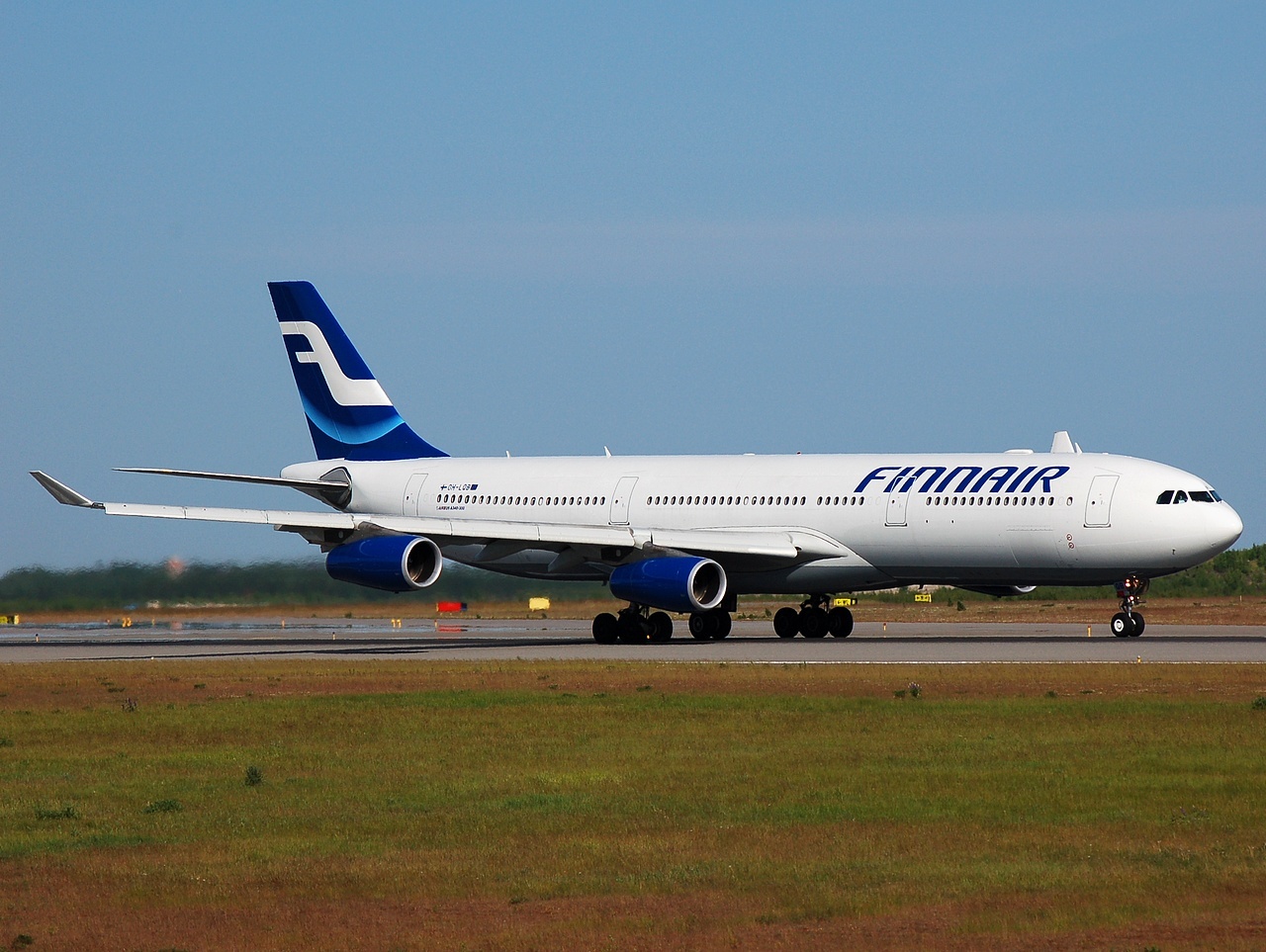 OH-LQB - A340-313 - Finnair - HEL - 07-06-2008
