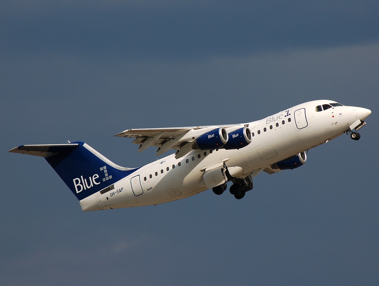 OH-SAP - RJ85 - Blue1 - HEL - 06-06-2008