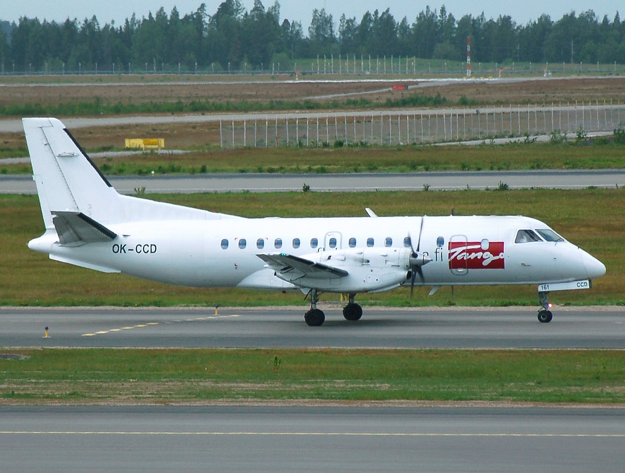 OK-CCD - Saab 340-B - Tango Air - HEL - 09-06-2008