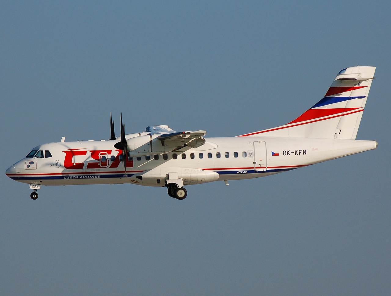 OK-KFN - ATR 42-500 - CSA Czech Airlines - PRG - 30-06-2008