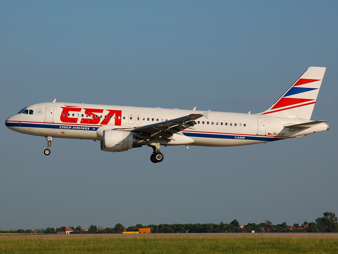 OK-LEF - A320-214 - CSA Czech Airlines - PRG - 30-06-2008