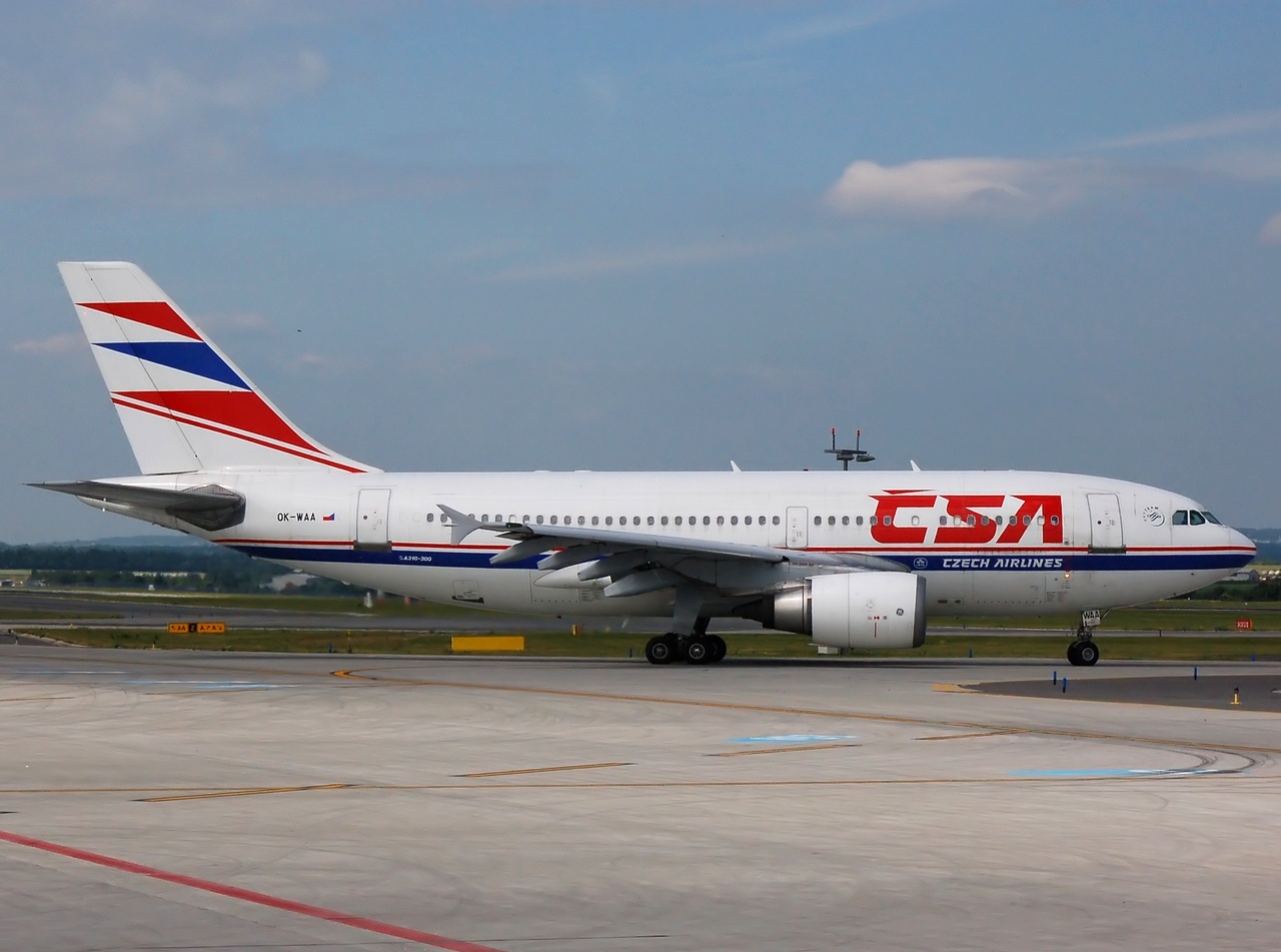 OK-WAA - A310-304 - CSA Czech Airlines - PRG - 30-06-2008b