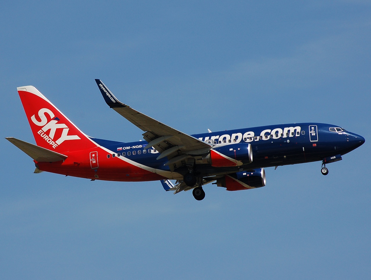 OM-NGB - 737-76N(WL) - SkyEurope Airlines - PRG - 01-07-2008