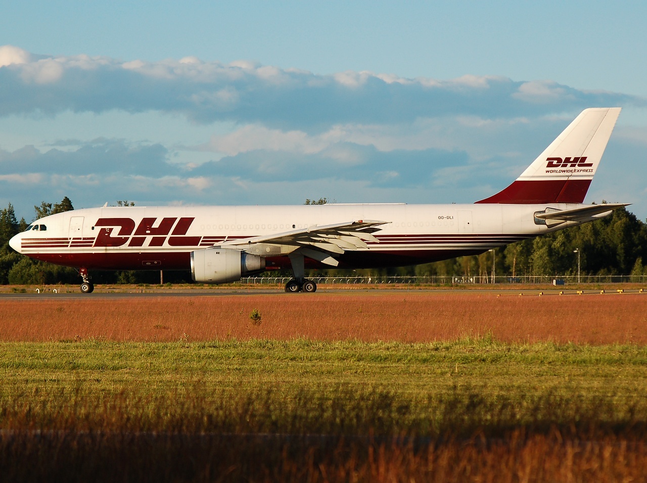 OO-DLI - A300B4-203 - DHL - OSL - 24-06-2008