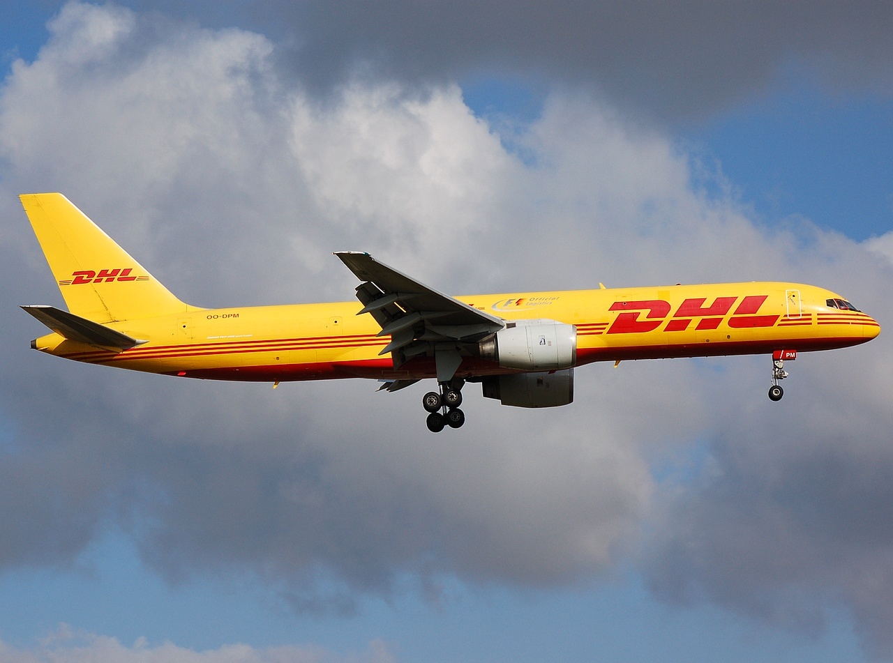 OO-DPM - 757-236 - DHL - LIS - 31-05-2008