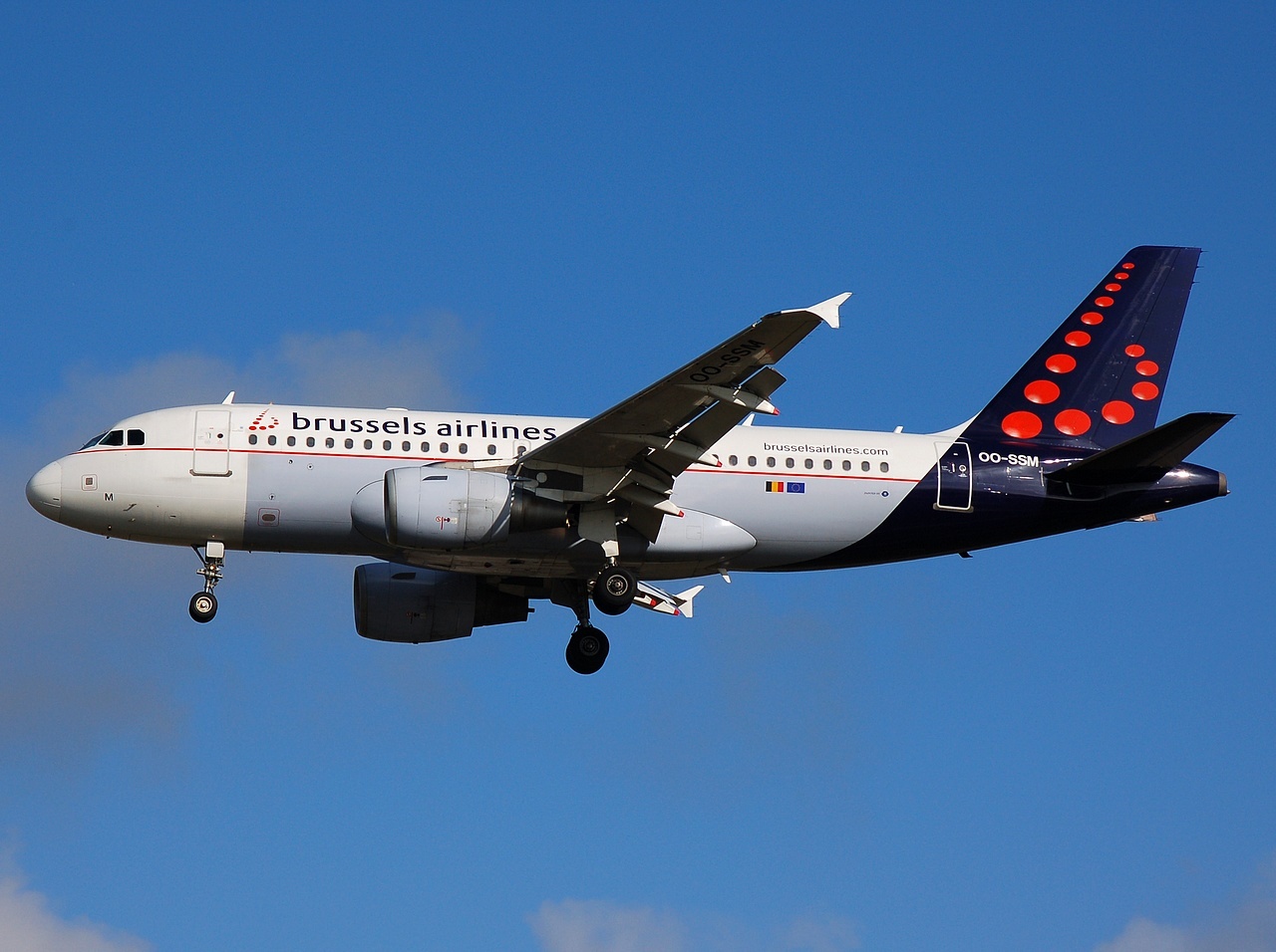 OO-SSM - A319-112 - Brussels Airlines - LIS - 29-05-2008