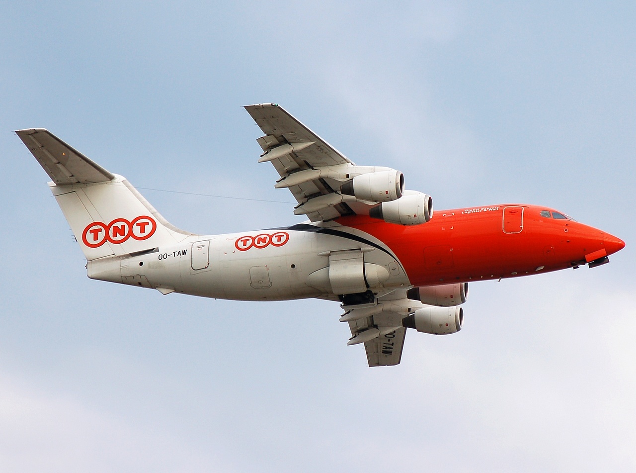 OO-TAW - BAe 146-200QT - TNT Airways - HEL - 06-06-2008