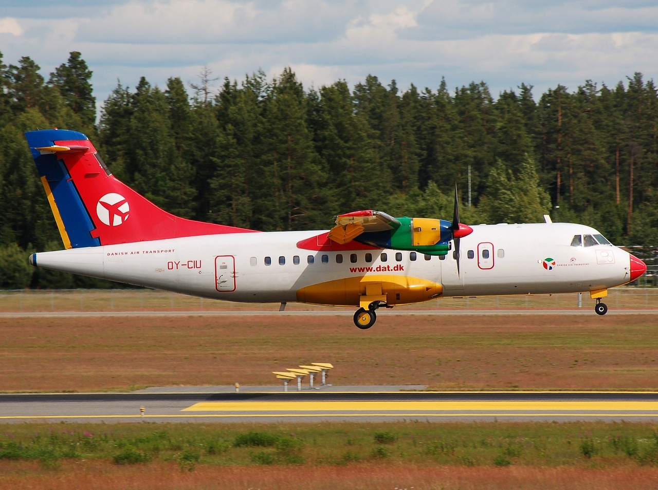 OY-CIU - ATR 42-300 - Danish Air Transport (DAT) - OSL - 25-06-2008