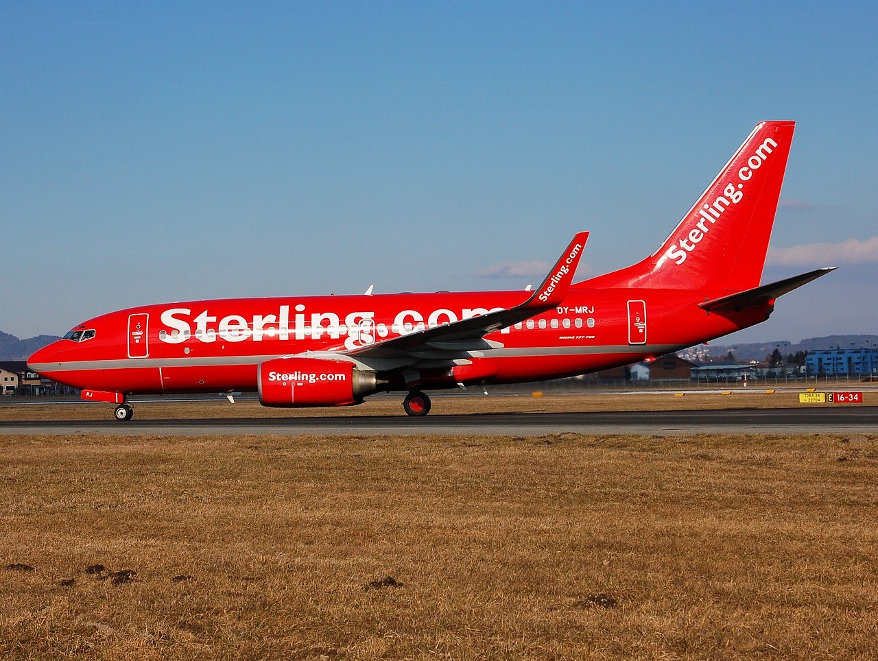 OY-MRJ - 737-7L9(WL) - Sterling European - SZG - 16-02-2008