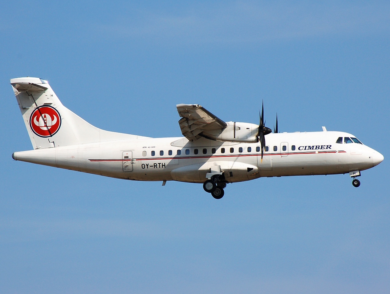 OY-RTH - ATR 42-500 - Cimber Air - CPH - 18-06-2008