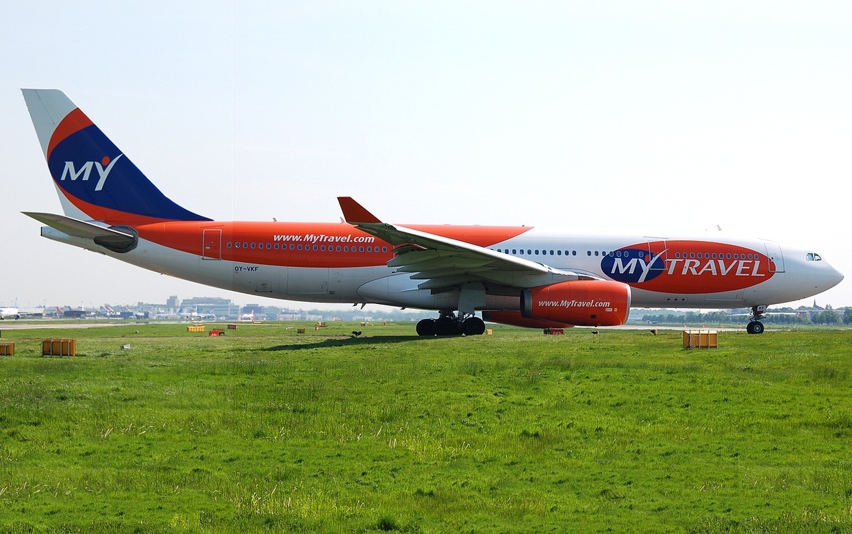 OY-VKF - A330-243 - MyTravel Airways - LGW - 13-05-2008