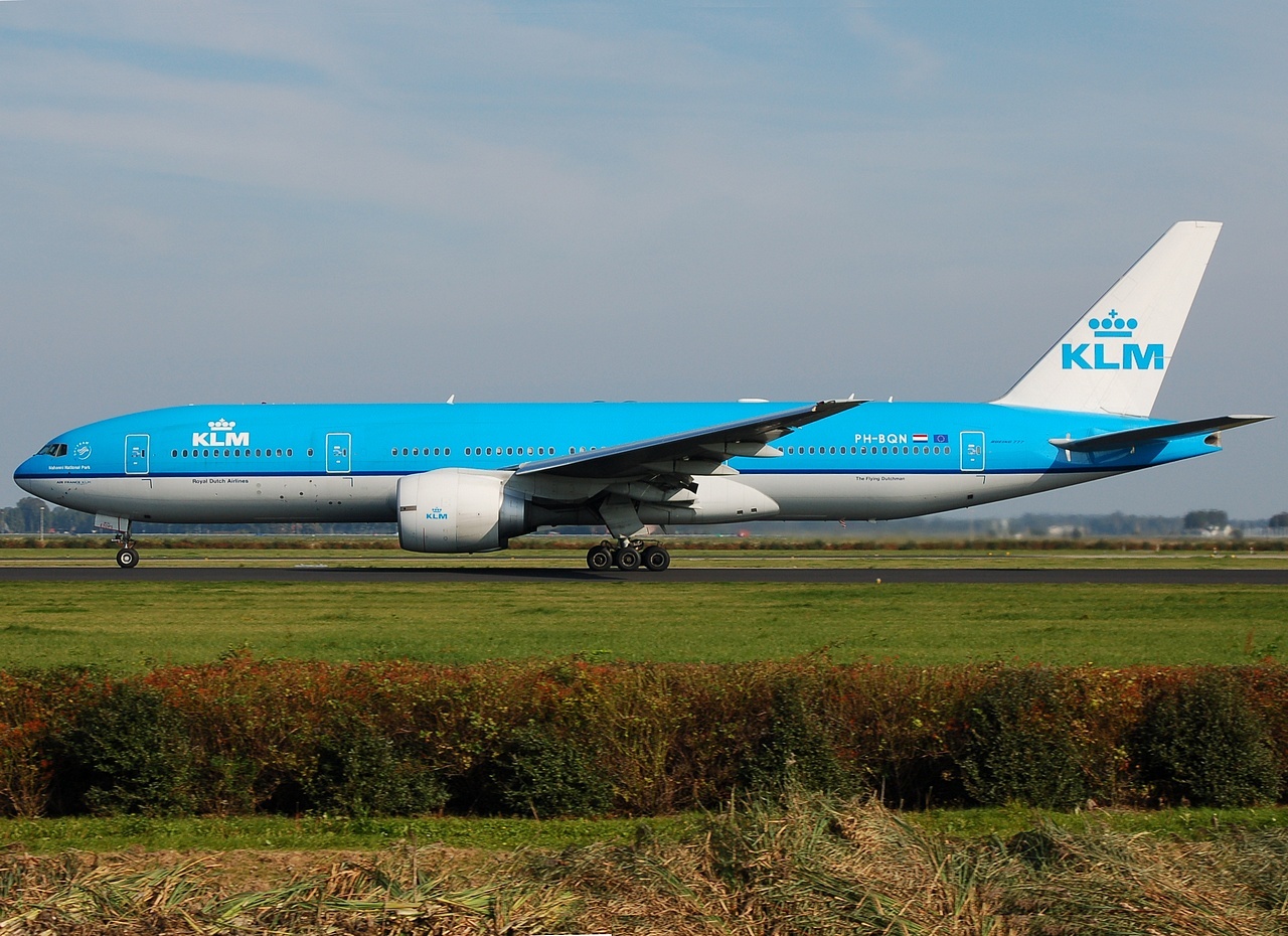 PH-BQN - 777-206(ER) - KLM Royal Dutch Airlines - AMS - 20-09-2008