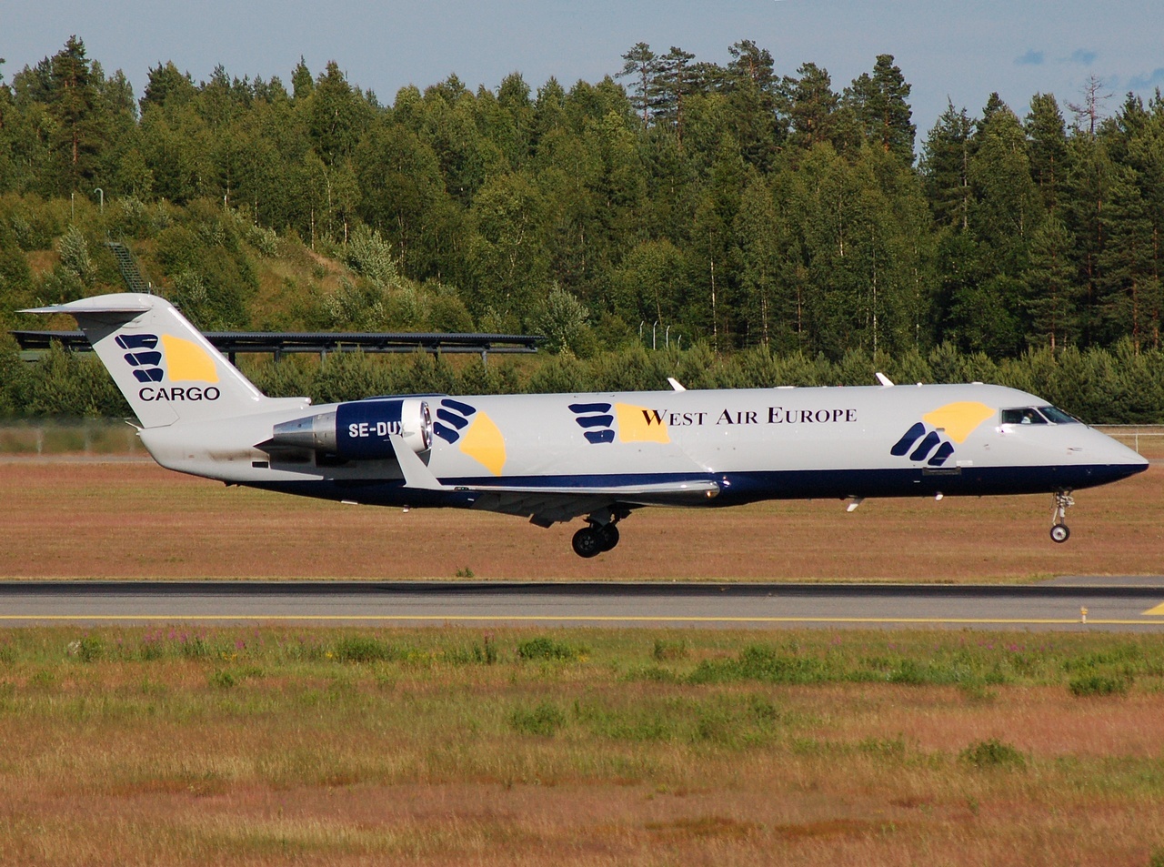 SE-DUX - CRJ-100LR - West Air Sweden - OSL - 25-06-2008