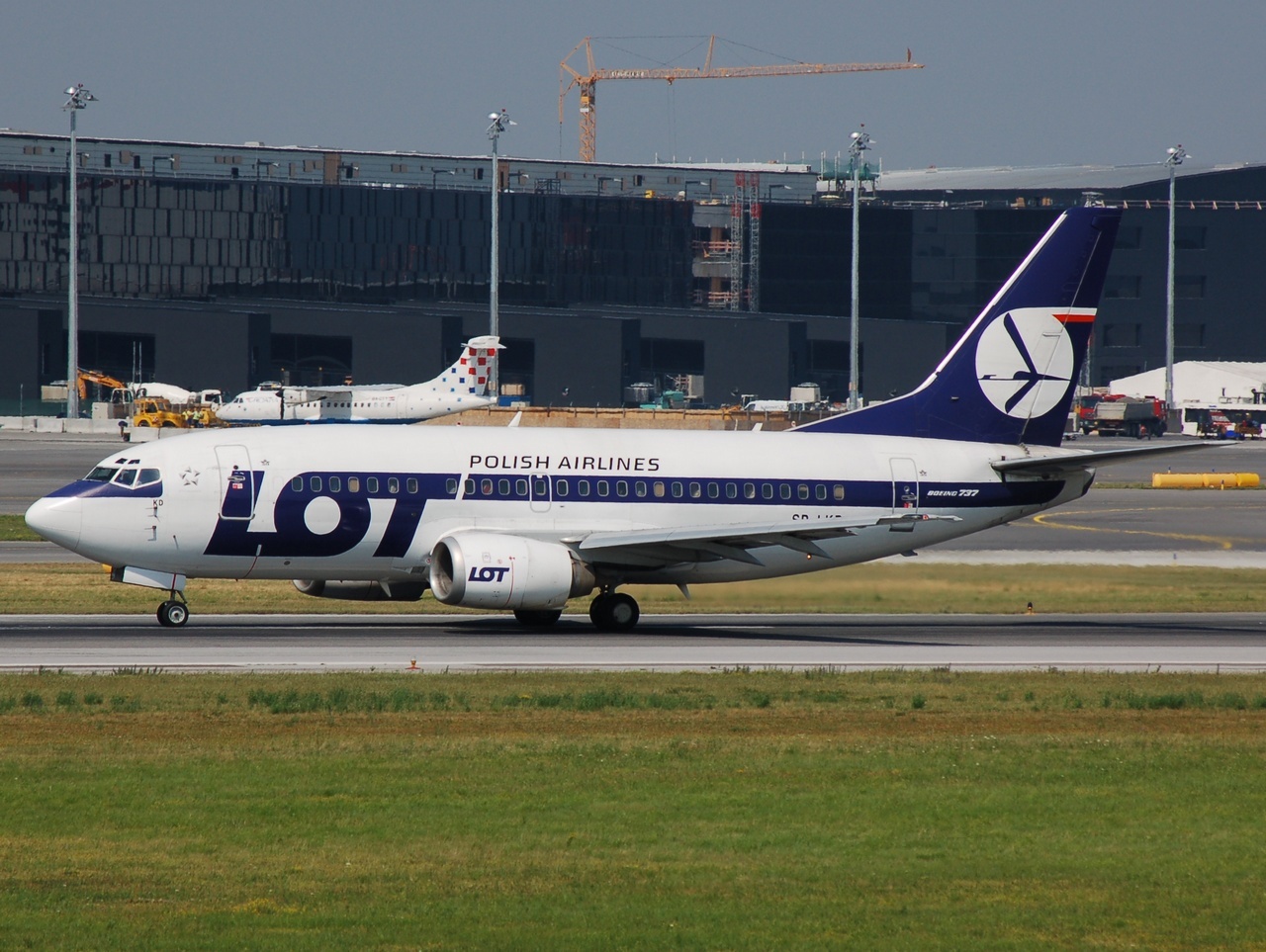 SP-LKD - 737-55D - LOT _ Polish Airlines - VIE - 03-07-2008