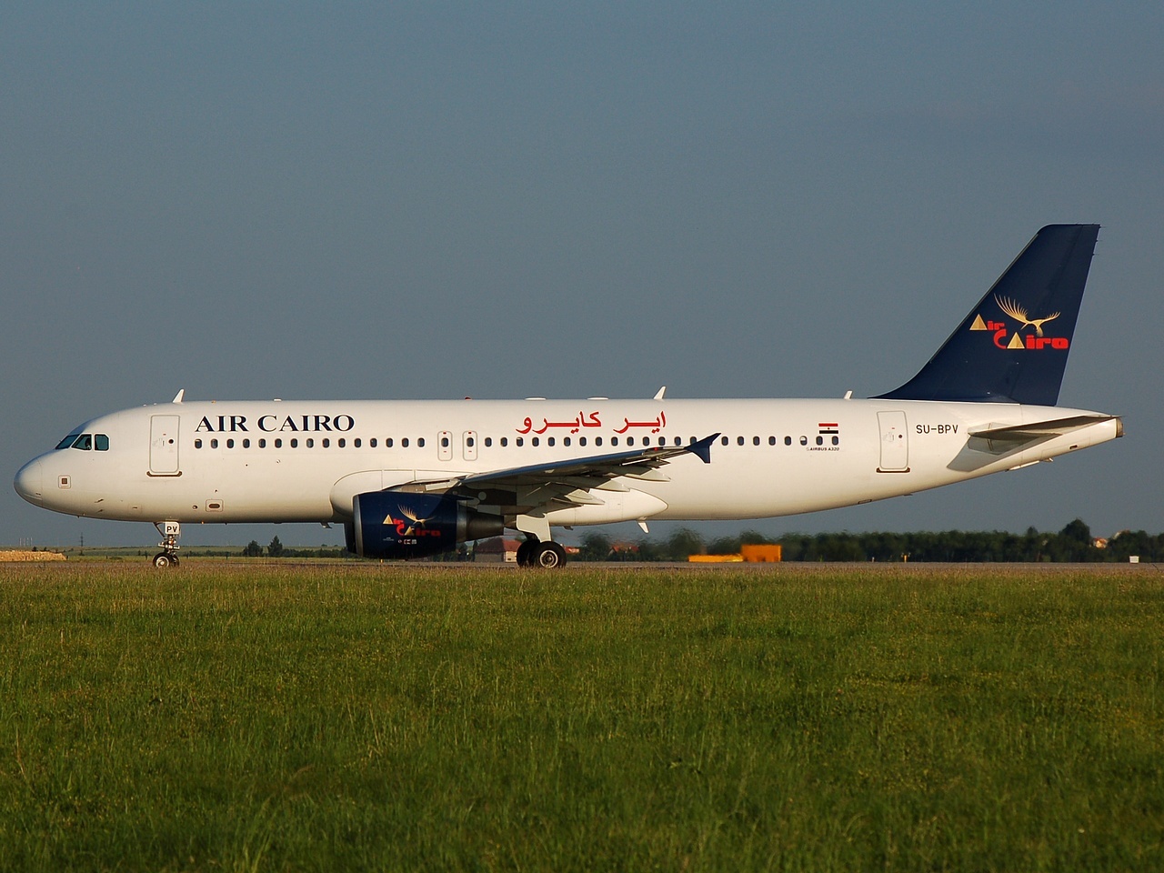 SU-BPV - A320-214 - Air Cairo - PRG - 01-07-2008b