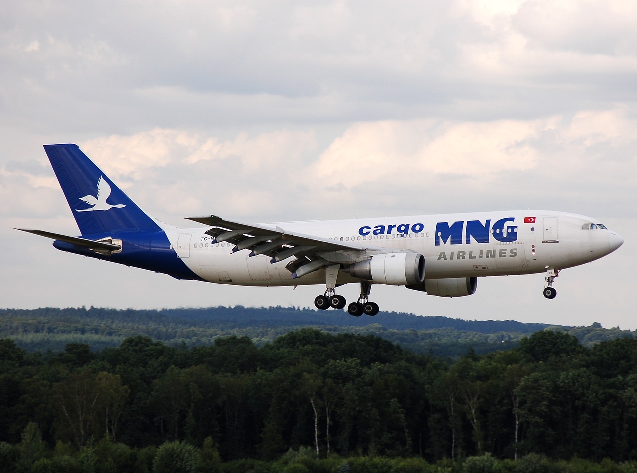 TC-MCB - A300B4-203 - MNG Airlines - CGN - 06-07-2008