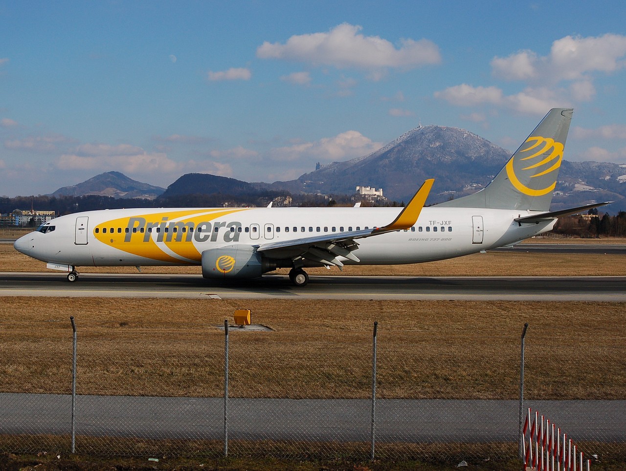 TF-JXF - 737-86N(WL) - Primera Air - SZG - 16-02-2008