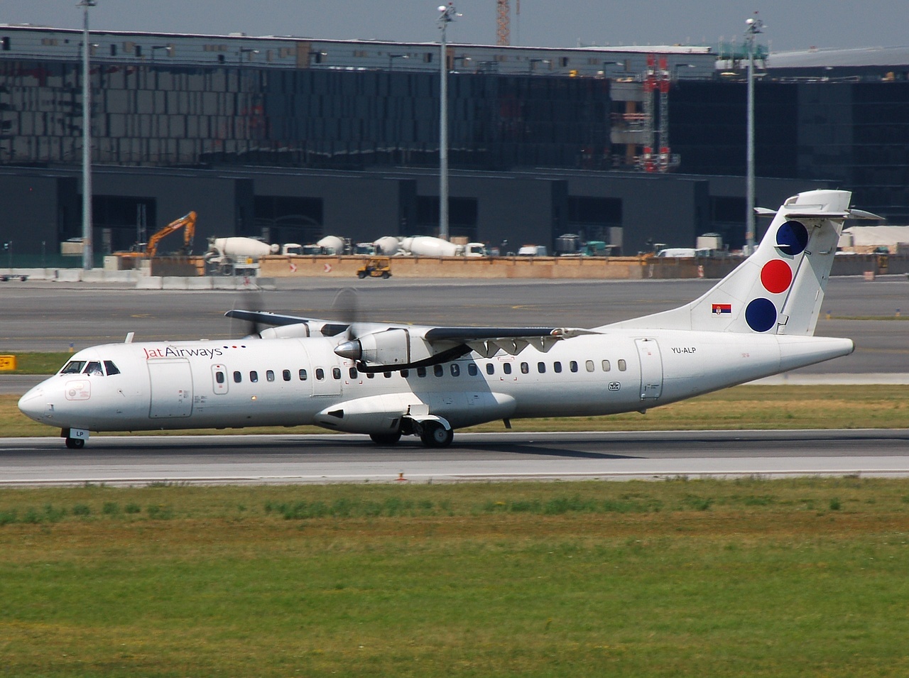 YU-ALP - ATR 72-202 - JAT Airways - VIE - 03-07-2008