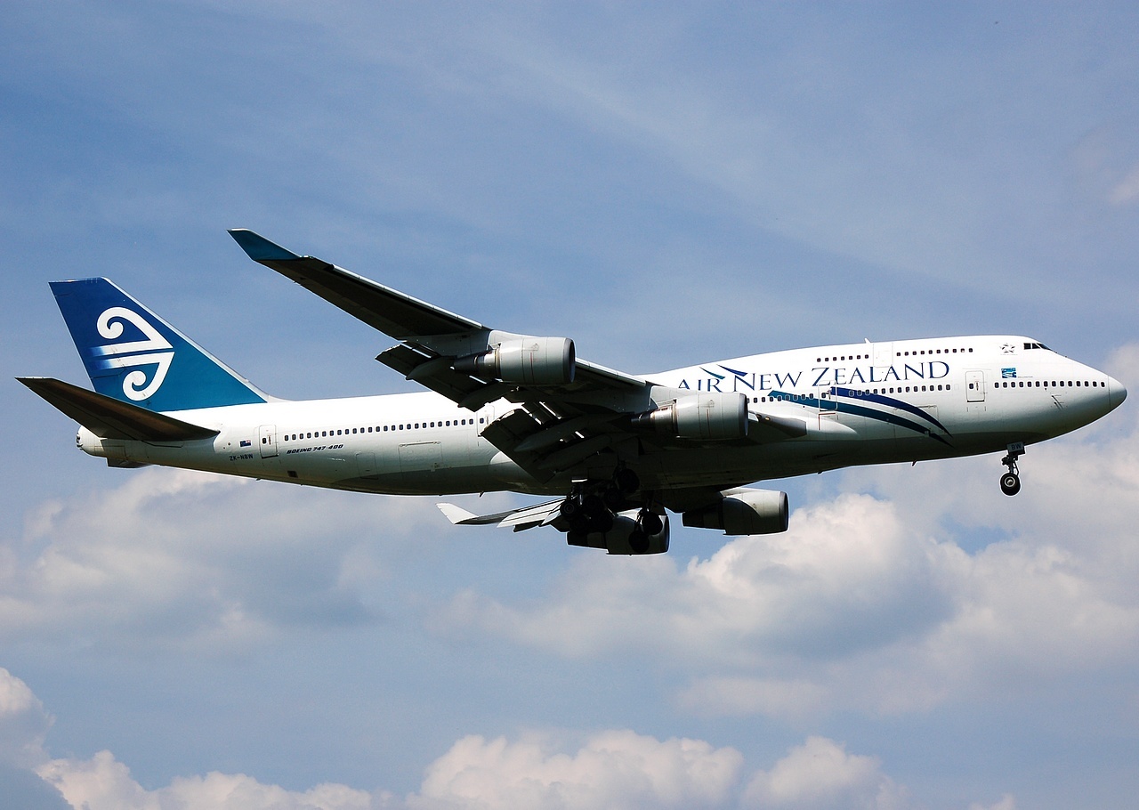 ZK-NBW - 747-419 - Air New Zealand - LHR - 12-05-2008