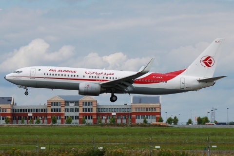 7T-VKA - 737-8D6(WL) - Air Algerie - CRL - 11-08-2008